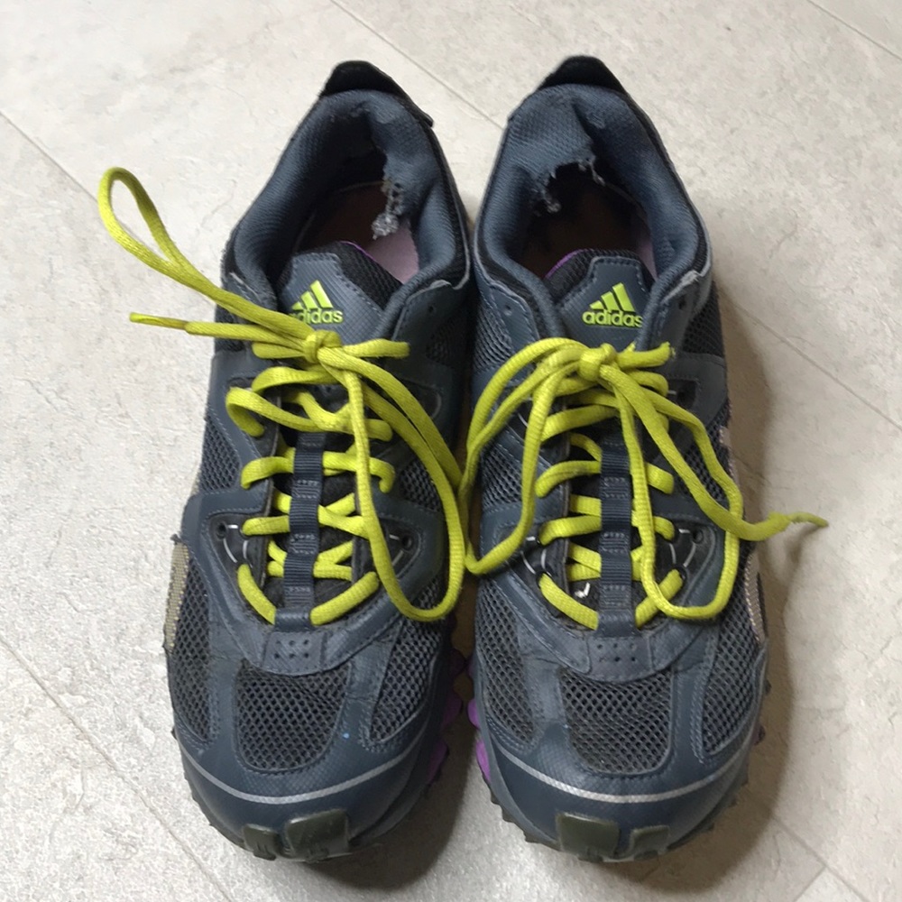 Adidas Shoes Sz 9.5 Women’s Vigor TR2 Trail Running Sneakers Gray Purple G56300